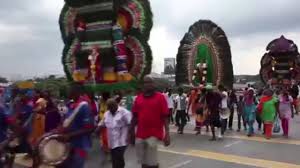 Thirumanam bermaksud pernyataan atau ikatan suci melalui perkahwinan antara pasangan suami isteri agar kekal hingga ke akhir hayat. Adat Resam Perayaan Kaum India Kenegaraan Youtube
