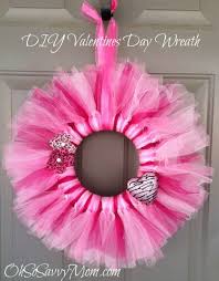 Valentine wreath made from tissue paper and cardboard. Valentine S Day Door Wreath Diy Oh So Savvy Mom