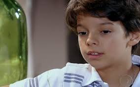 Quinzé salva Teodora do ataque de Ferdinand