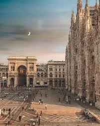 According to tripadvisor travellers, these are the best ways to experience piazza del duomo Piazza Del Duomo Milano Zagufashion A Trip For Two To Italy Join The Contest Next Stop Inlombardia And Win 13 Amazing Trips Milan Travel Italy Travel Trip