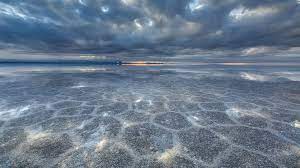 There are three options of where to begin your salar de uyuni adventure; Bolivia Eyes Lithium In Picturesque Salt Flats As Country S Big Moneymaker Abc News