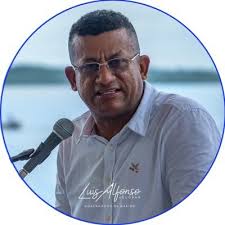 Luis Alfonso Escobar (@LuisAlfonsoEsc)