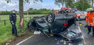 Ein extremer einsatz geht zu ende. Feuerwehreinsatz Nach Schwerem Unfall Zwischen Gelldorf Und Sudhorsten Shg Aktuell De