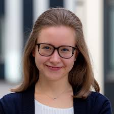 WOMEN IN BUSINESS SCHOLARSHIP