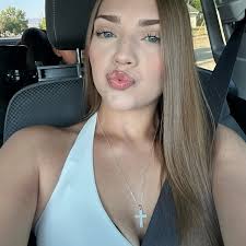 Alyssa Herbert (@herbert_alyssa) • Instagram photos and videos