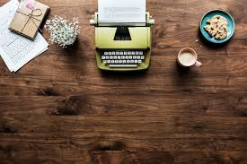 Free Typewriter Workspace Plus Desk Mockup In Psd Designhooks