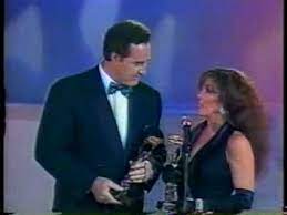 Cuando llega el amor 1989 con nailea norvid como alejandra contreras. Veronica Castro 1992 Wmv Youtube