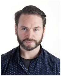 Tom Flynn's Instagram, Twitter & Facebook