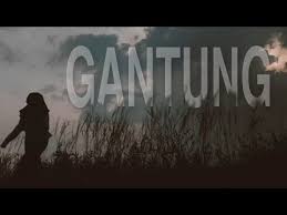 Ku harus menemui cintaku mencari tahu hubungan kita apa masih atau tlah berakhir. Lirik Lagu Gantung Melly Goeslaw Lyrics And Translations