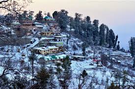 Air and water temperature, air pressure, humidity, wind speed, magnetic field and uv index. Best Time To Visit Kufri Weather Temperature Season