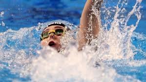She competed in the women's 200 metre backstroke at the 2019 world aquatics championships. Za Djw6xsivznm