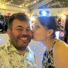 Morning all, any recommendations for where to get Gear Box Mounts and rear  coils from? …and replacement motors for the windows, passenger side has  gone 🤦🏻‍♂️