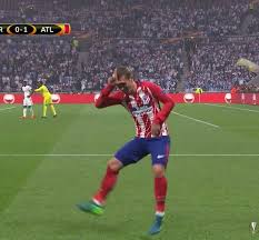 Helmed by his brother, théo griezmann, the team will be known as grizi esports, sporting a penguin as a logo and mascot. Makv On Twitter Griezmann Celebration Mufc Atleti Uefa Europa League Https T Co J0pwy74ici Football Soccer Ipl Tennis Nadal Sehwag Barca Realmadrid Atleti Atleticomadrid Atleticosaroundtheworld Atleticomadridlive Https T Co Qpk61pakny