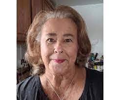 Debra Breedlove's Instagram, Twitter & Facebook