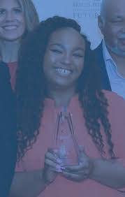 Kari Devries's Instagram, Twitter & Facebook