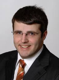 Structure-property relationships of polystyrene-based bead foams