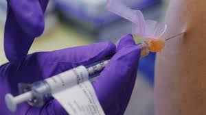 El instituto de salud pública de chile autorizó este miércoles el uso de la vacuna contra el coronavirus desarrollada por los laboratorios pfizer y biontech en el país. Primeras Dosis De Vacuna Pfizer Biontech Llegan A Chile