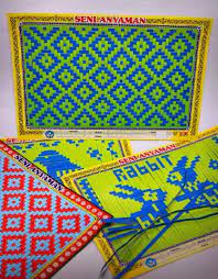 Kreatif anyaman kertas motif kincir angin. Anyaman Motif Hewan Ideku Unik