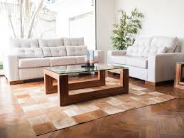 Comment bien positionner ses petits tapis ? Comment Choisir Un Tapis Rond Ou Rectangulaire Pour Sa Decoration Cuir De Patagonie