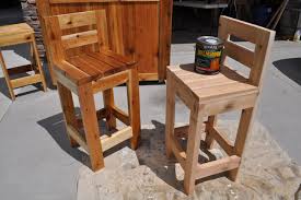 Includes video and picture tutorial. How To Make Bar Stools Diy Projects With Pete