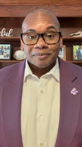 Day in the life of a Warrior "I'm about to get a pregame snack!" 🎥  Marketing Interns