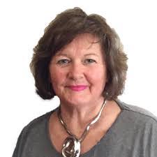 Roberta Horne's Instagram, Twitter & Facebook