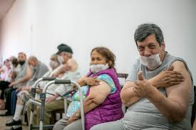 Con la próxima vacunación a sus docentes, las autoridades. Atencion De Ninas Ninos Y Adolecentes En Centros De Asistencia Social