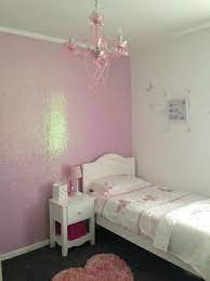 So, to bring a sparkling appearance on your wall, it would the best glitter paint for walls. 15 Amazing Glitter Wall Paint With Beautiful Different Colors Glitter Room Girls Room Paint Pink Girl Room
