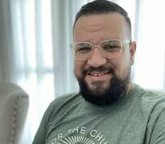 Hector Candelaria plants in Puerto Rico