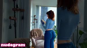 B Eleanor  b.eleanor_ Nude Leaks OnlyFans Photo 7 - Nudogram v2.1