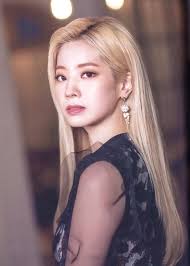 TWICE x DISPATCH Dicon ‪#TWICE...