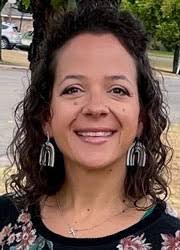 Brooke Bicknell's Instagram, Twitter & Facebook