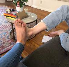 Lauren lapkus feet