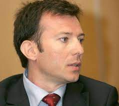 See more of florin tataru on facebook. Florin Citu Economist Majorarea Salariilor Nu Ajuta Cresterea Economica Mobile