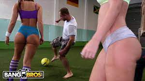 BANGBROS - Epic Soccer Game with PAWG Babes Jada Stevens & Remy LaCroix -  Pornhub.com