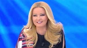 Müge anlı, avrasya tüketicileri koruma başkanı osman doğan'ın stüdyoda olduğu bilgisini verdi. Atv De Isci Kiyimi 50 Kisilik Ekip Kovuldu