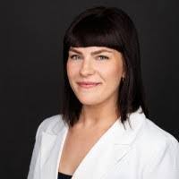 Emma Wininger's Instagram, Twitter & Facebook