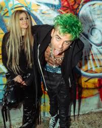 Avril ramona lavigne, мфа (англ.) ˈævrɨl ləˈviːn, мфа (фр.) avˈril laˈviɲ; Avril Lavigne Avrillavigne Twitter