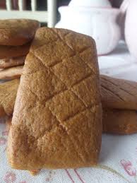 Speculoos Belgian Cinnamon Cookies My Nomad Cuisine In 2020 Cinnamon Cookies Speculoos Fun Desserts
