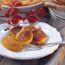 Sachsische Quarkkeulchen Mit Apfelmus Rezept Rezepte Quarkkeulchen Apfelmus Rezept