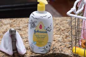 Buy top selling products like aveeno® baby bathtime solutions gift set and freida & joe roseraie spa bath & body gift basket. Create A Stylish Baby Bath Caddy For Use Anywhere In Your Home Breastfeeding Needs