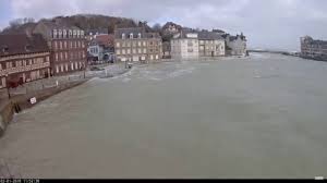 Webcam Saint Valery En Caux Submerssion Tempete Eleanor 03 01 2018 Youtube