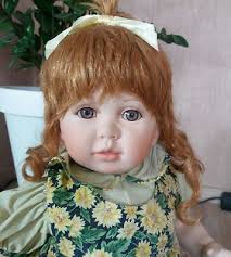 Künstlerpuppe Sally Lim. auf 600 von Jeanne Singer Master Piece Gallery