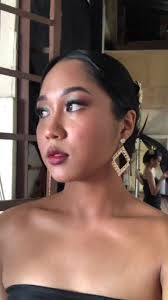 My Putri Jawa Suriname 2022 talentenronde look yesterday night🇮🇩🇸🇷 #fyp  #putrijawasuriname Eyeshadow done by @Colleen Ngadino