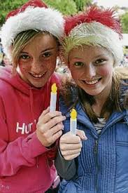 5000 brave the chill for Christmas magic