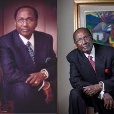 Kenya's billionaire businessman chris kirubi has once again tweeted a warning to inform his 1.4 million followers about cryptocurrency websites that have been using his name and photos to solicit. Najemuogbb2trm