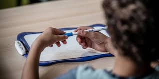 Les enfants autistes ont besoin de supports visuels pour comprendre, entre autres, le lavage de mains, les voies de contamination. Masque A L Ecole Ce Qu Il Faut Savoir Pour Ce Lundi 8 Fevrier Le Point