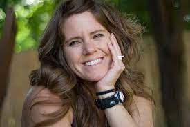 Melinda Hunley's Instagram, Twitter & Facebook