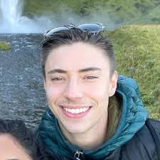 Christopher Zambelli's Instagram, Twitter & Facebook