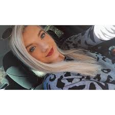 Samantha Rigdon's Instagram, Twitter & Facebook